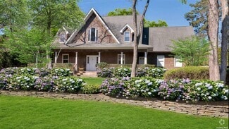 Building Photo - 49 Bridle Path