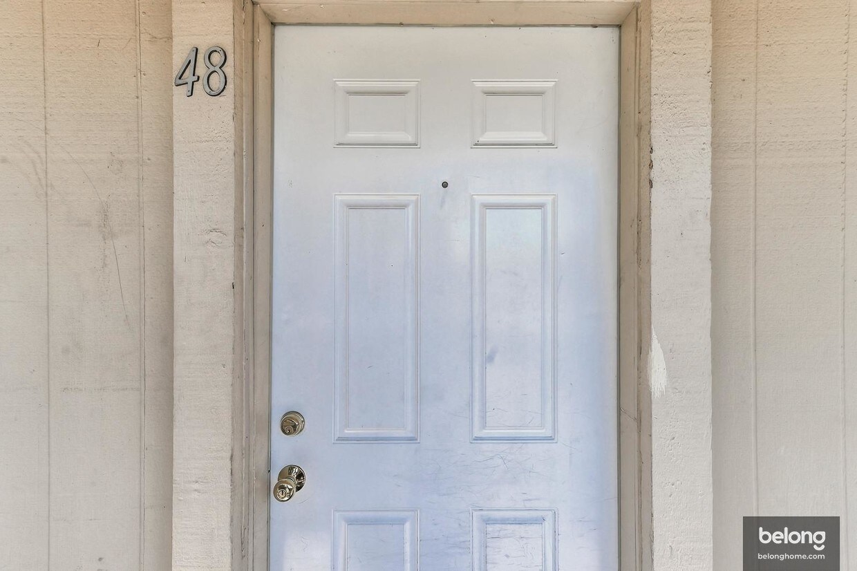 260 Industrial Pkwy, Hayward, CA 94544 Condo for Rent in Hayward, CA