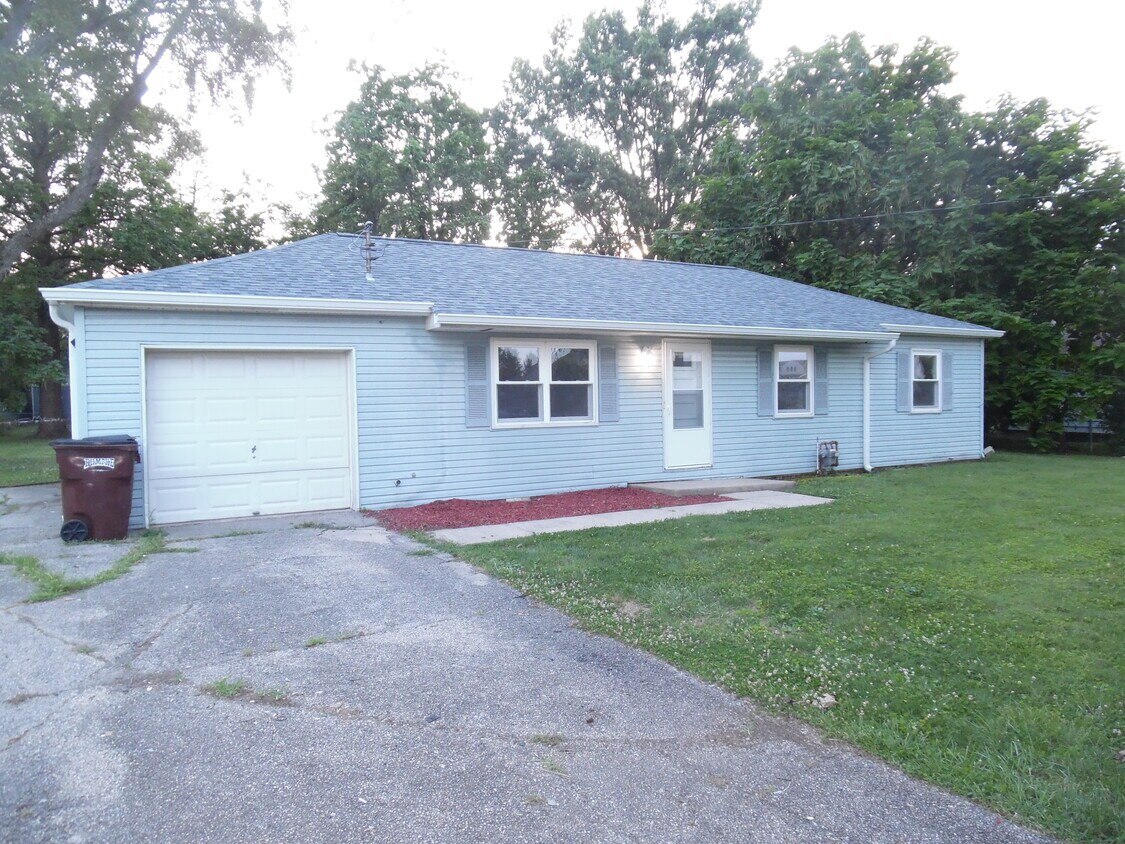 Foto principal - 9521 McCauly Rd