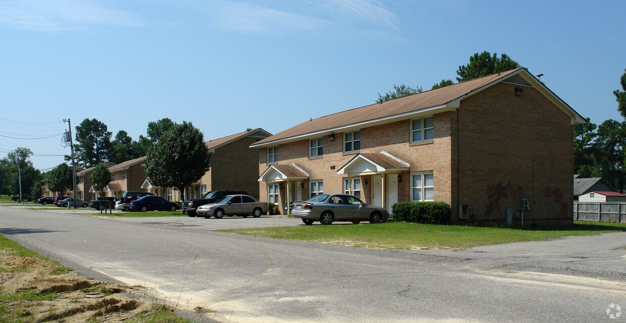 Building Photo - 4937-4987 Galveston Dr