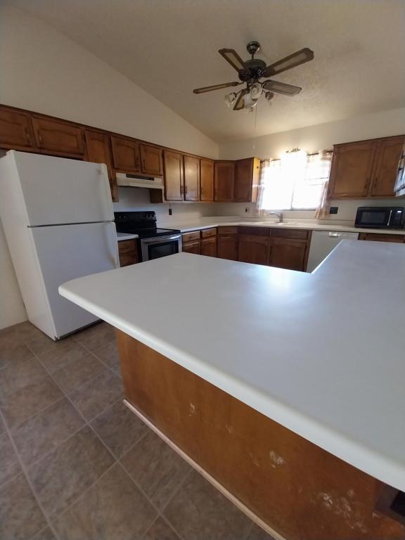 Foto del edificio - 1448 Ben Aire Cir