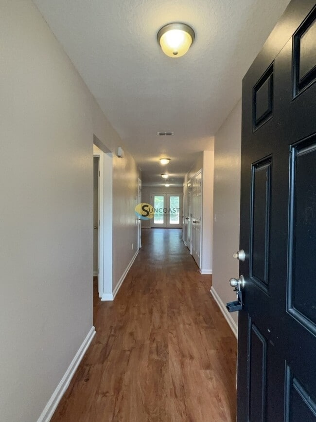Building Photo - Gorgeous 4BR/2BA Home for Rent on the West...