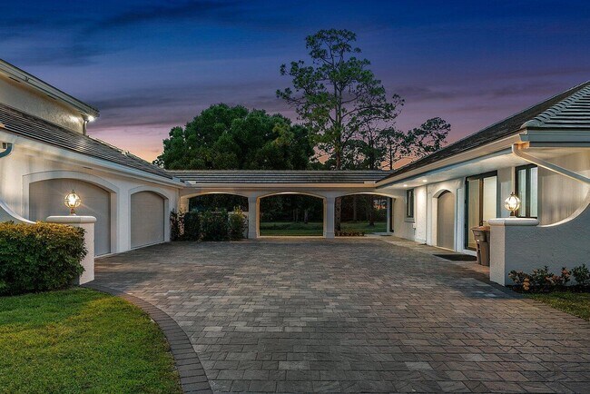 Building Photo - 21677 El Bosque Way