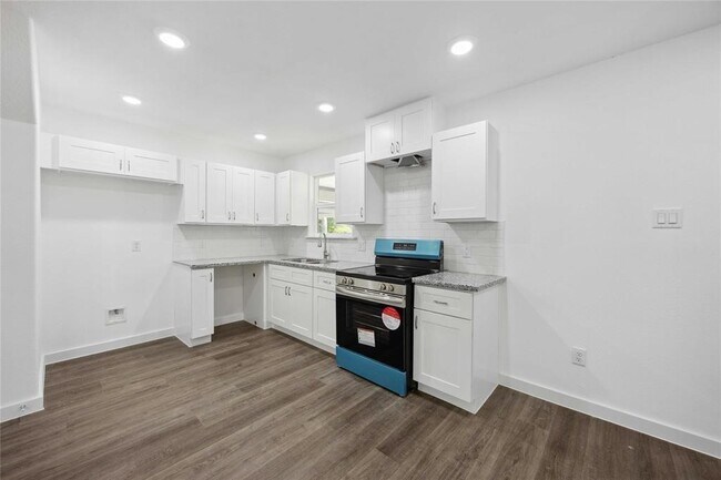 Foto del edificio - 1056 North Ln