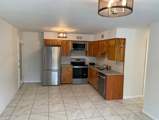 Foto del edificio - 213 Anderson Ln