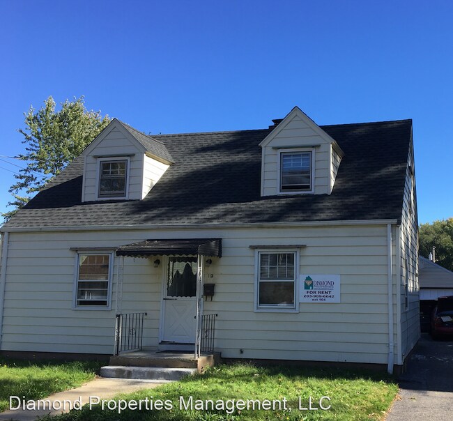 Building Photo - 4 br, 1 bath House - 115 Hughes Street