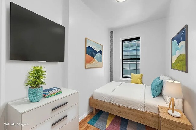 Foto del edificio - 122 Norfolk St