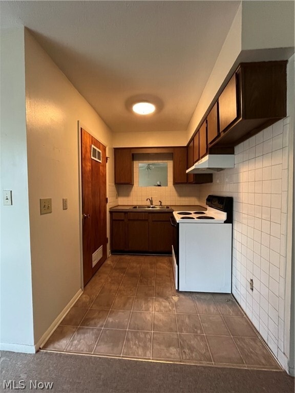 Building Photo - 773 Akron Blvd