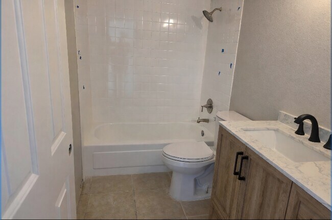 Foto del edificio - 1834 Escondido Terrace