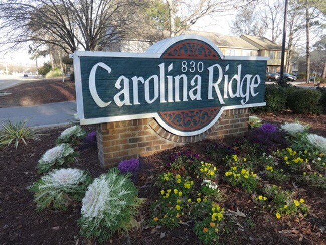 Building Photo - Available Now! - Unfurnished 3 Bedroom, 2....