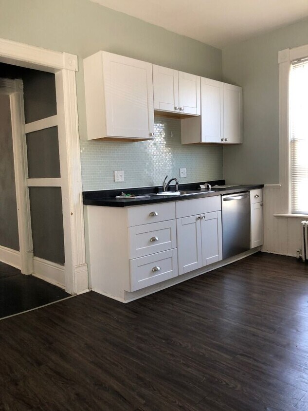 2020 W Clybourn St Apartments in Milwaukee, WI