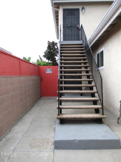 Primary Photo - 851 W Crestwood Ave