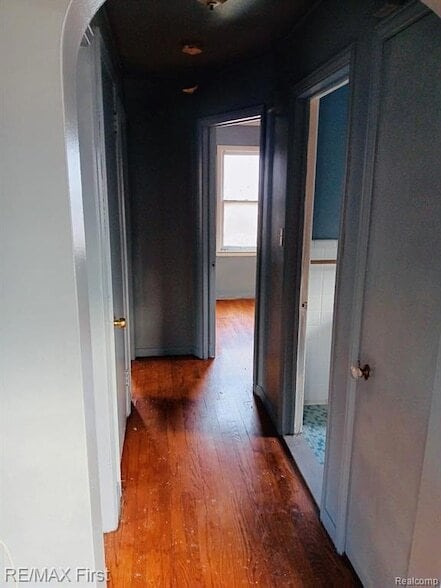 Foto del edificio - 15625 Bringard Dr