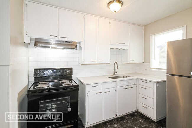 Building Photo - 2337 SW 50th St