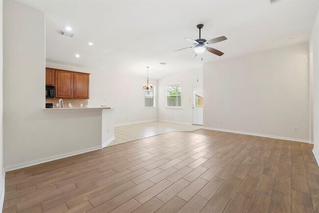 Building Photo - 31719 Cattail Park Ct