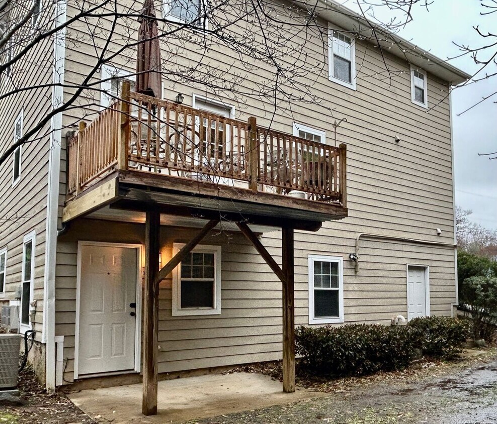 17B Sheridan Rd Unit Sheridan, Asheville, NC 28803 Room for Rent in
