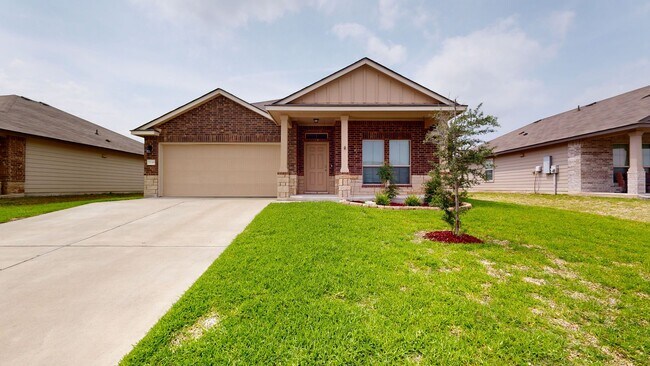 Building Photo - 2 WEEKS FREE RENT + $1,750 A MONTH!