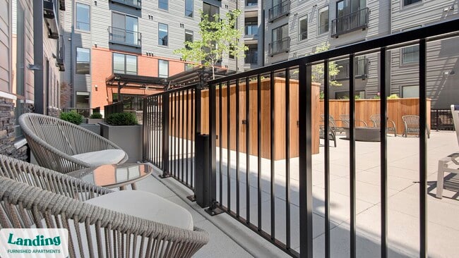 Building Photo - 1014 Spruce St