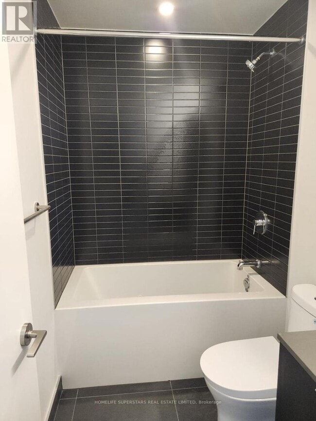 Photo du bâtiment - 3009 Novar Rd