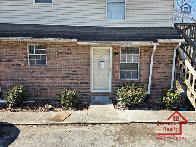 Foto del edificio - 5344 Dodson Branch Rd