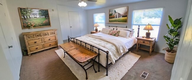 Building Photo - 50A Cotton Bayou Cir