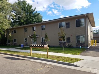 Exterior - 2421 Sessions St