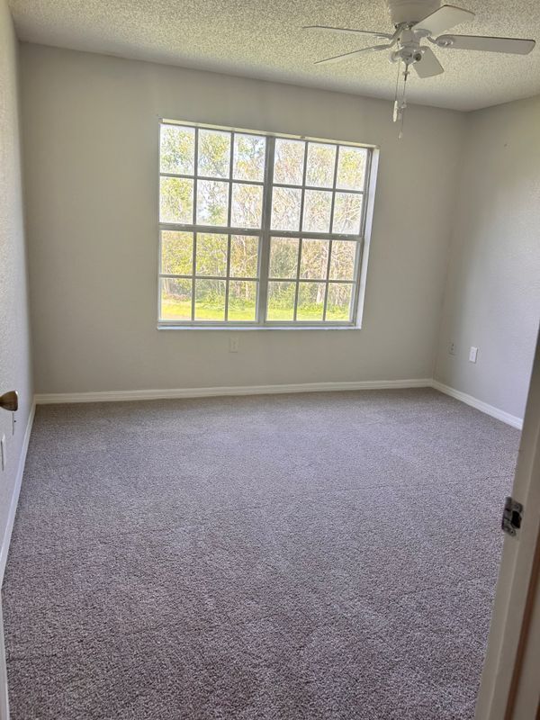 Building Photo - 4200 Summer Landing Dr