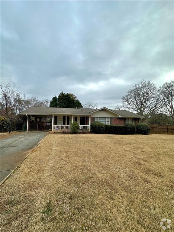 Leafmore Hills Apartments for Rent with Hardwood Floors Decatur, GA