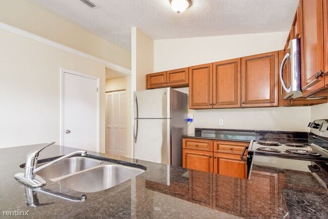 Building Photo - 3 br, 2 bath House - 7710 Robert E Lee Rd