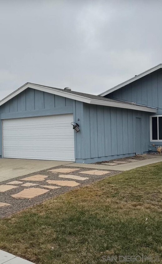 Primary Photo - 11433 Spica Dr