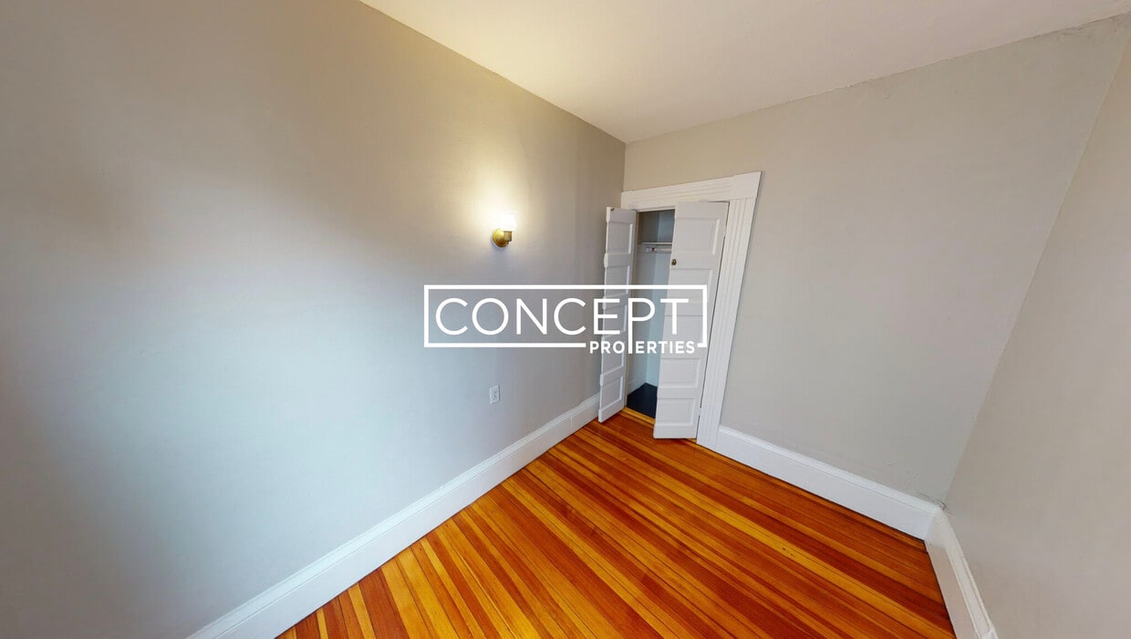 Building Photo - 56 Hancock St