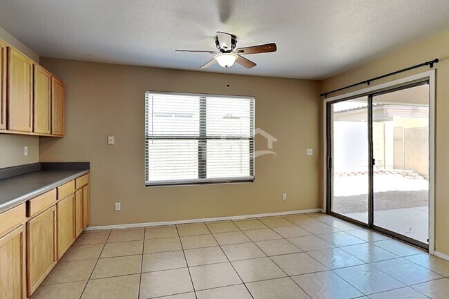 Foto del edificio - 3279 S Bowman Rd