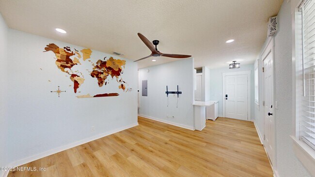 Foto del edificio - 216 9th St S