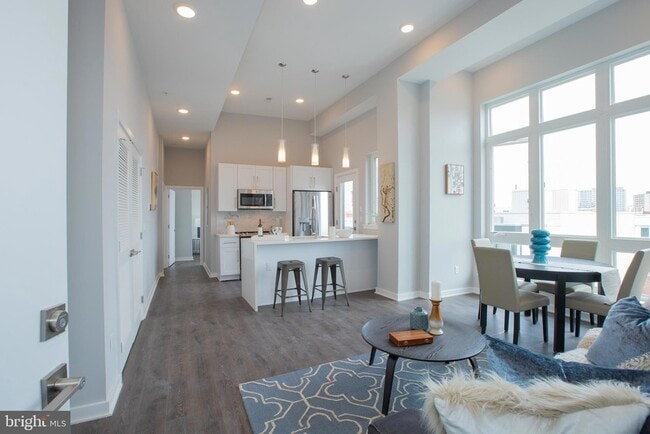 Foto del edificio - 1534 Ridge Ave