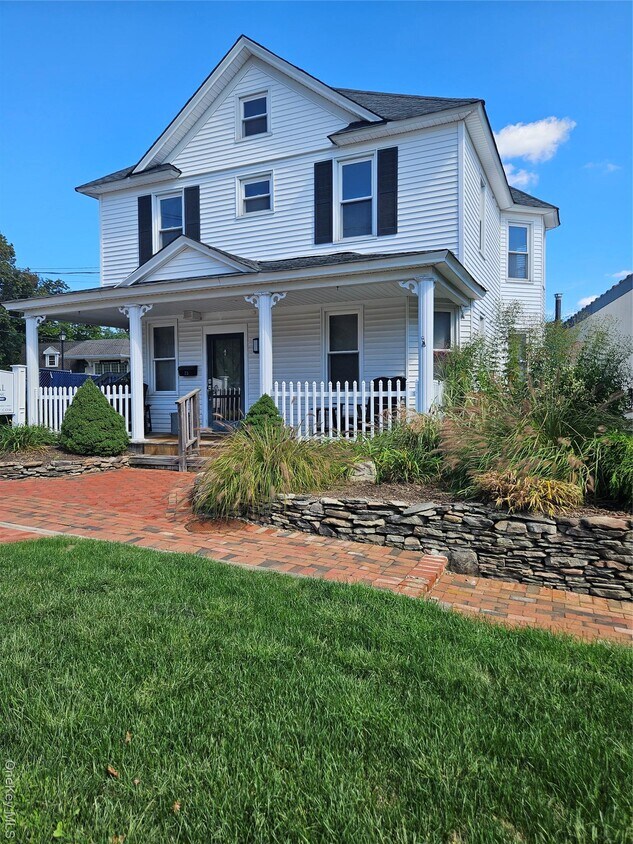 Foto principal - 23 Bellemeade Ave
