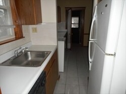 Foto del edificio - 227 Riverside Ave