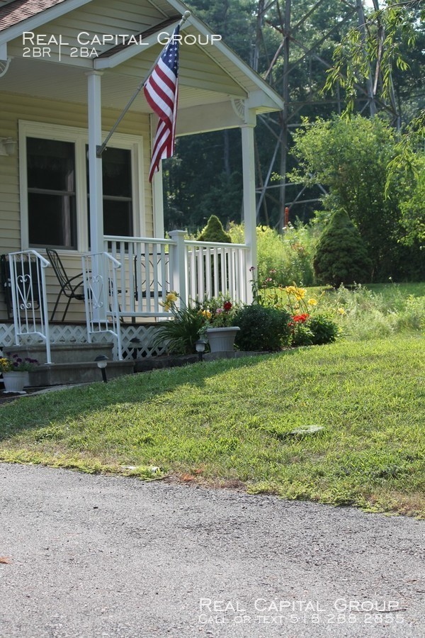Building Photo - 553 Gordon Rd Schenectady, NY 12306