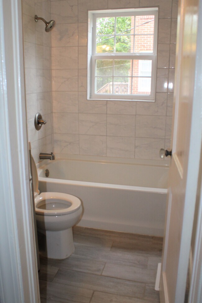 Foto del edificio - 3425 Prentice Ave