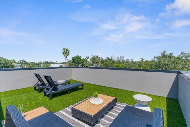 Foto del edificio - 426 S Oregon Ave