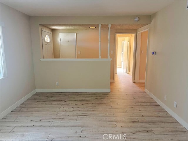 Foto del edificio - 623 N Rimhurst Ave