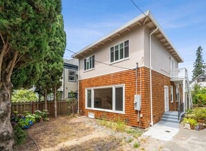 Building Photo - 2129 Woolsey St