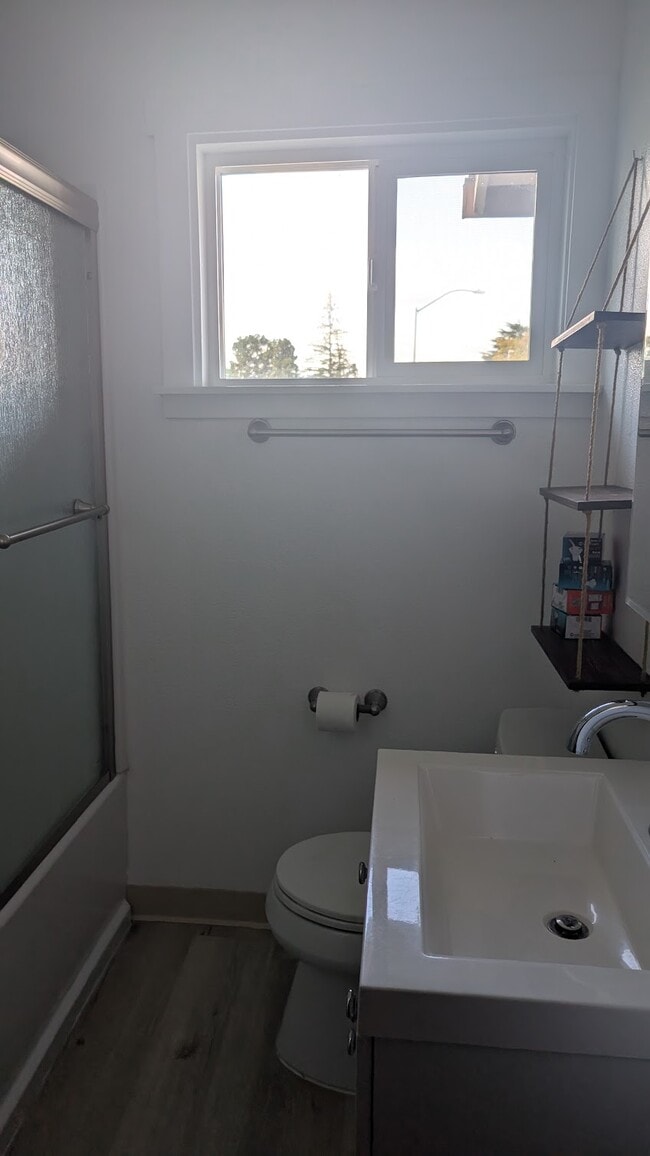 Foto del edificio - 2116 Curtner Ave