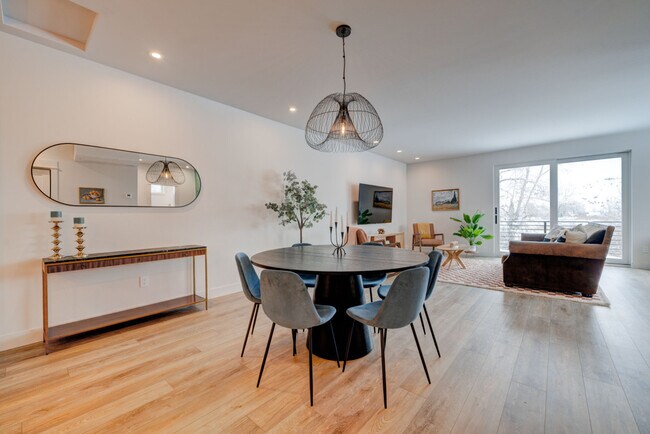 Foto del edificio - 605 E Bryant St