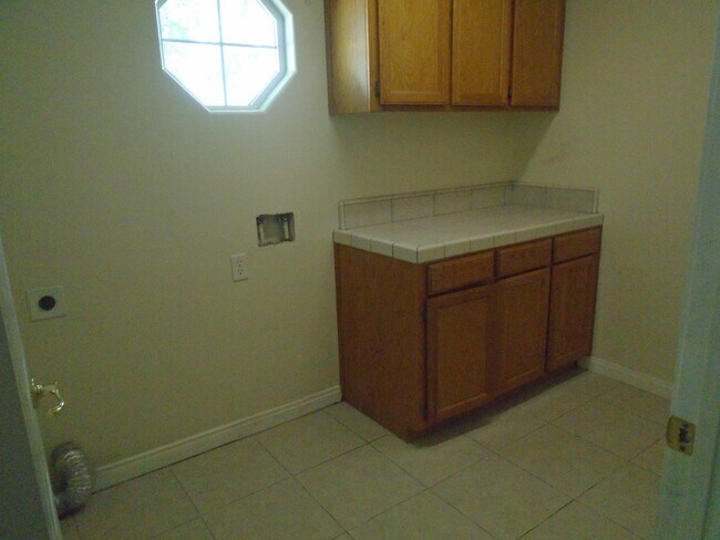 Foto del edificio - 3539 Pine Meadow Dr