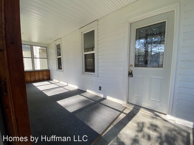 Building Photo - 3 br, 2 bath House - 1414 Jackson Avenue