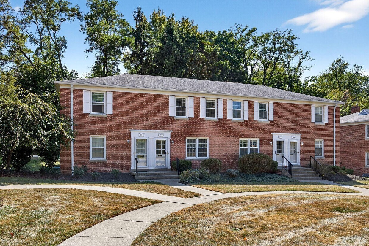 Foto principal - 119 E Selby Blvd