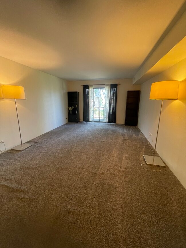 Foto del edificio - 7 Oak Creek Dr