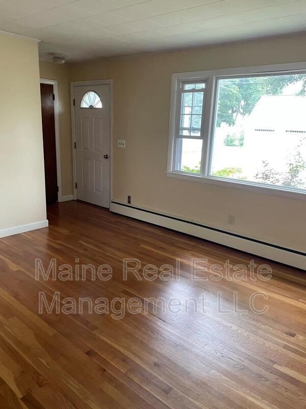 12 Dexter St, Bangor, ME 04401 House Rental in Bangor, ME