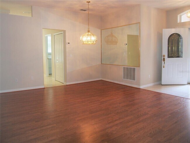 Foto del edificio - 4350 Hammersmith Dr