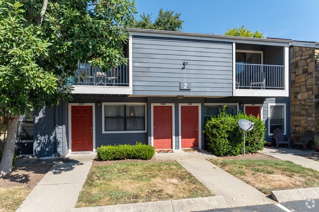Building Photo - Raintree Apartments